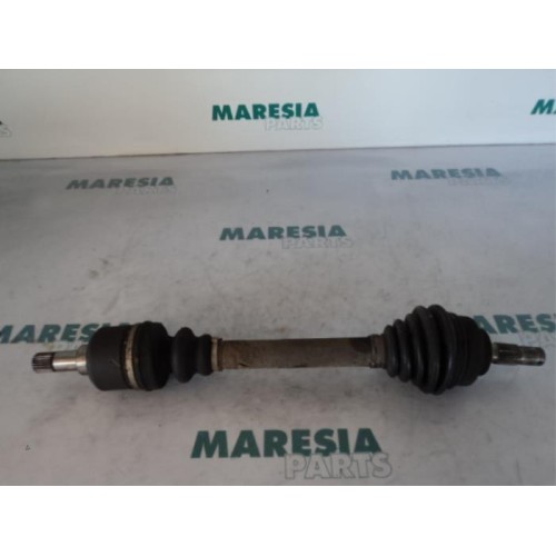 Peugeot - 307 - Aandrijfas links-voor