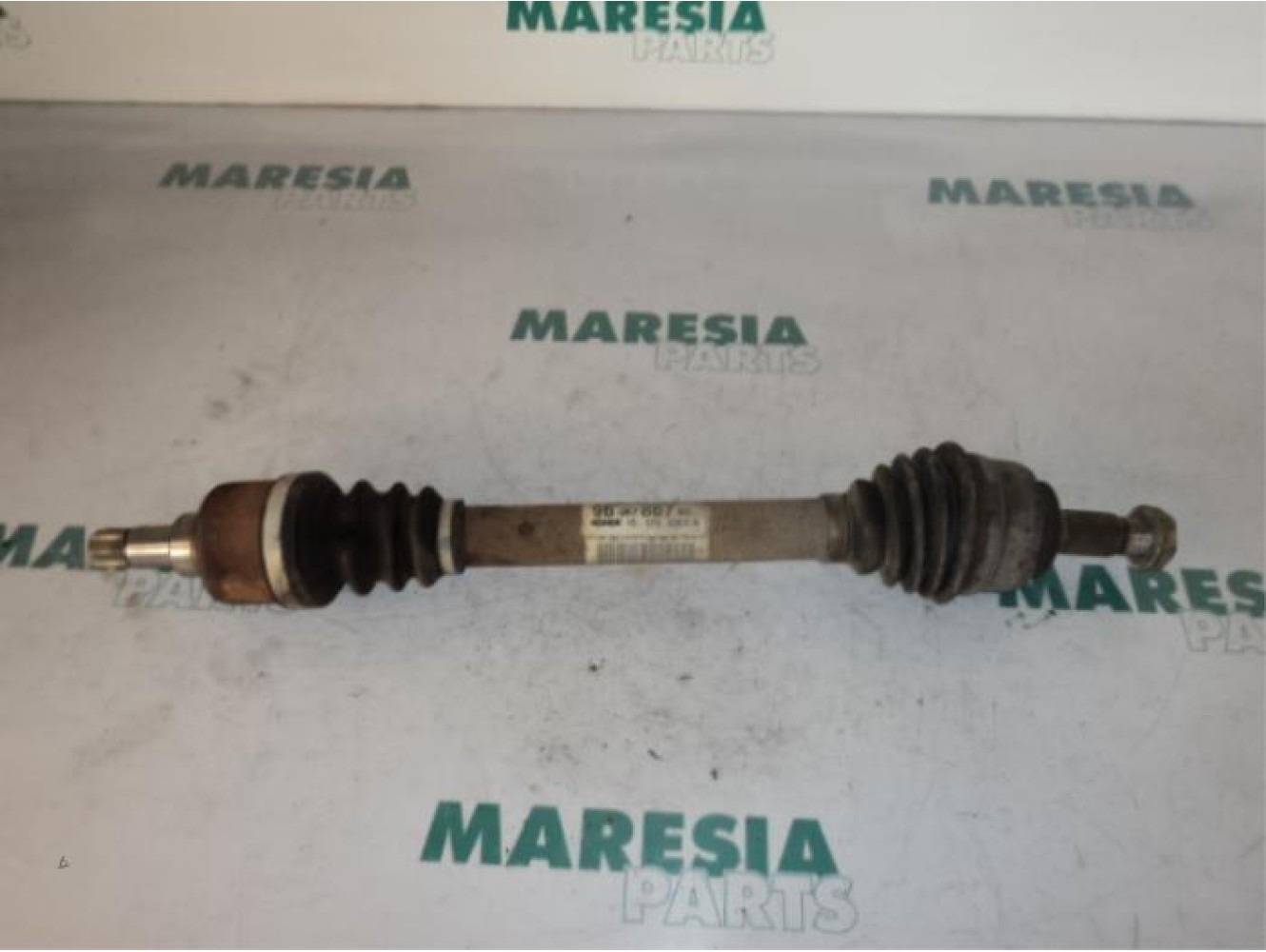 Peugeot - 307 - Aandrijfas links-voor