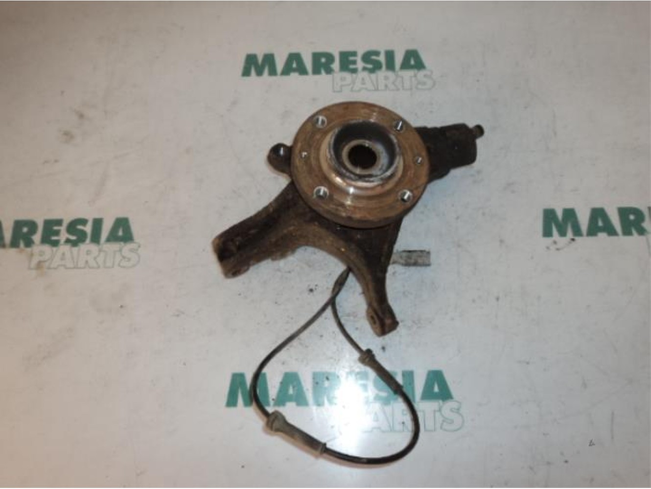 Peugeot - 307 - Knuckle, front right
