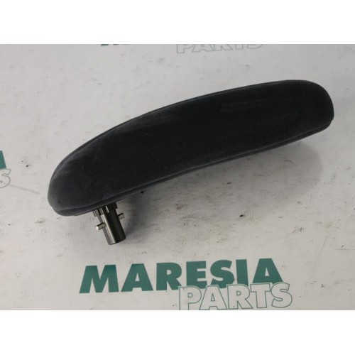 Citroen - C5 - Armrest