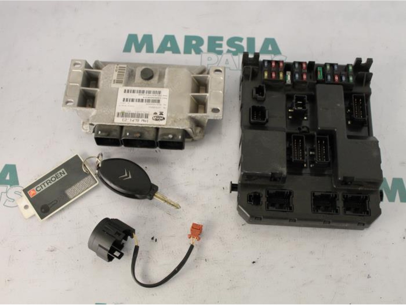 Citroen - C5 - Engine management computer