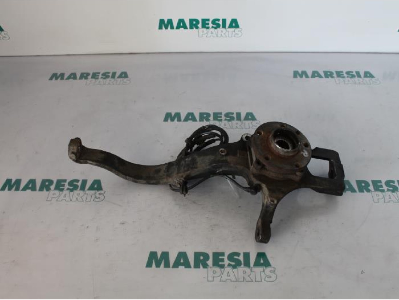 Alfa Romeo - GT - Knuckle, front right