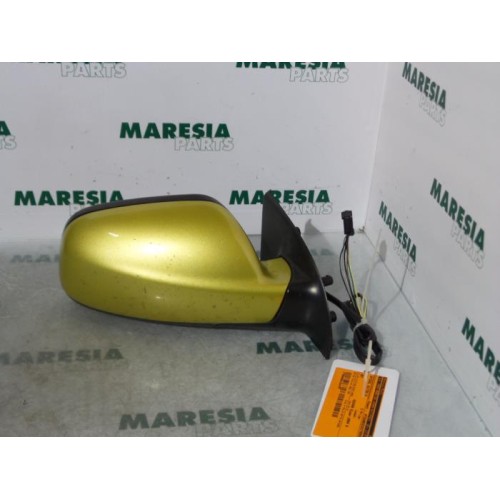 Peugeot - 307 - Wing mirror, right