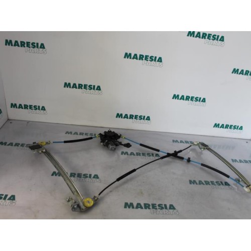 Alfa Romeo - GT - Window mechanism 2-door, front right