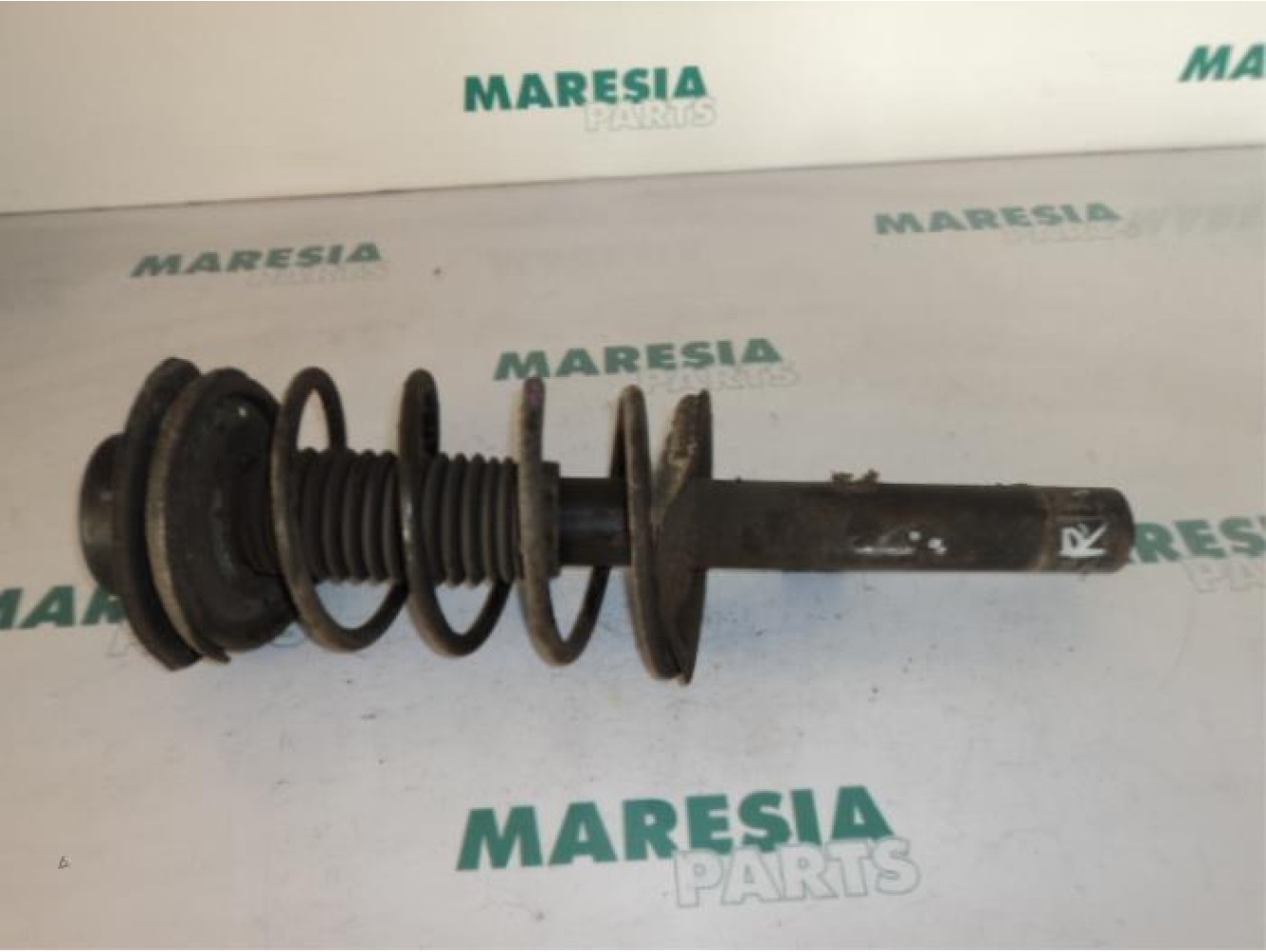 Peugeot - 206 - Front shock absorber rod, right