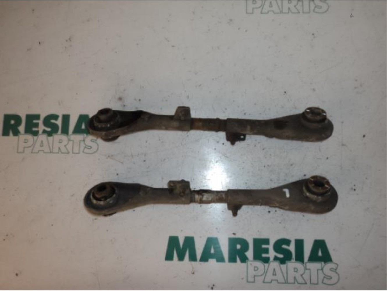 Peugeot - 407 - Anti-roll bar guide
