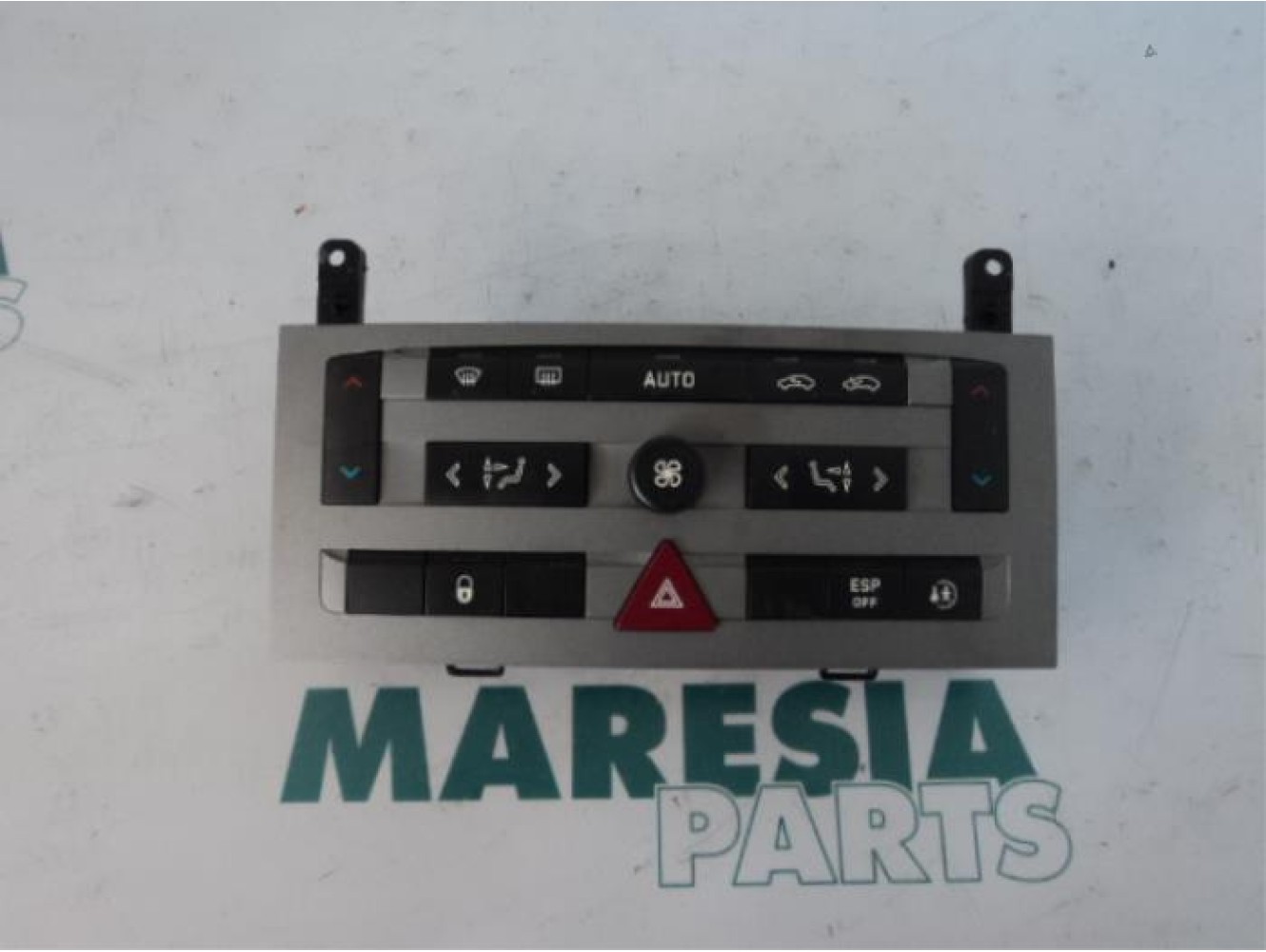 Peugeot - 407 - Heater control panel