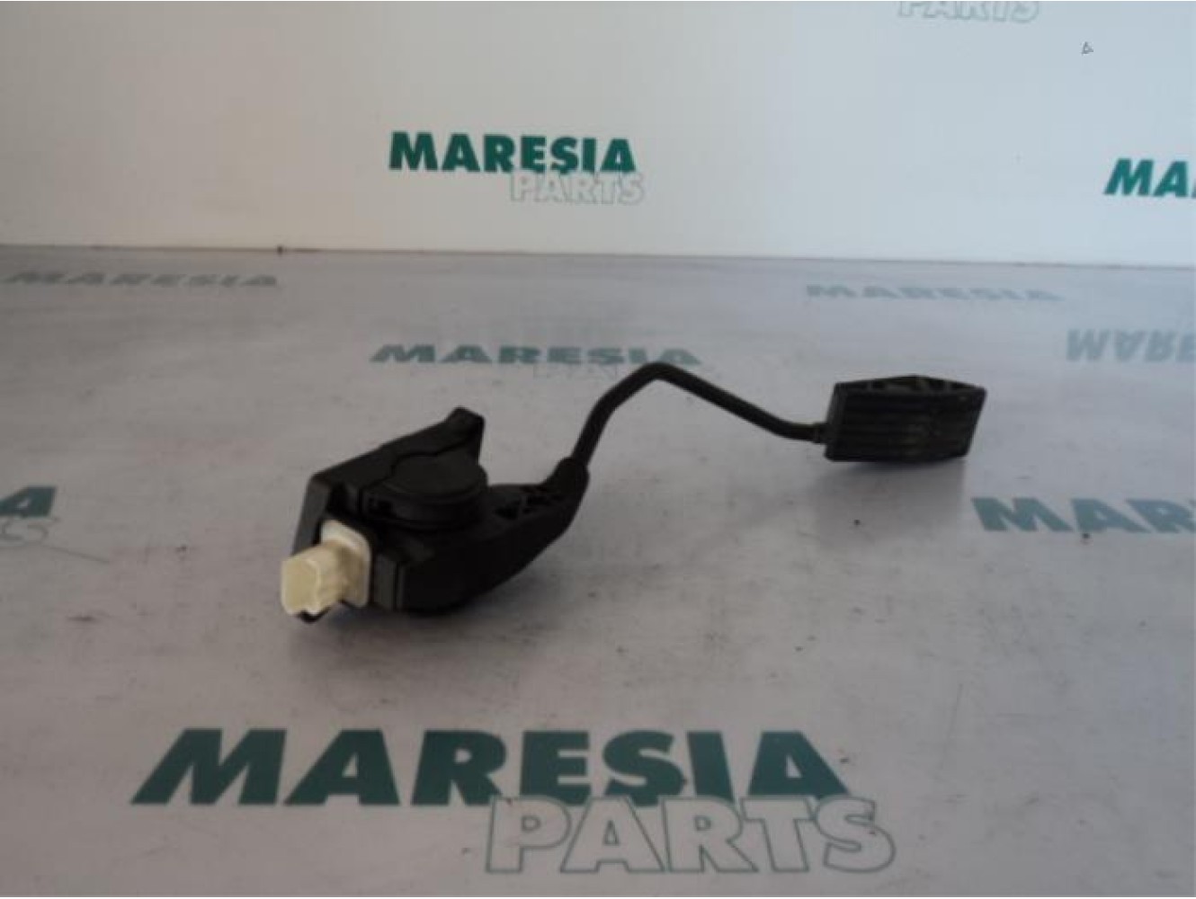 Peugeot - 407 - Gaspedaalpositie Sensor