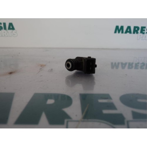 Renault - Laguna - Injector (benzine injectie)
