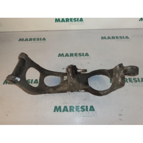 Peugeot - 407 - Front wishbone, right
