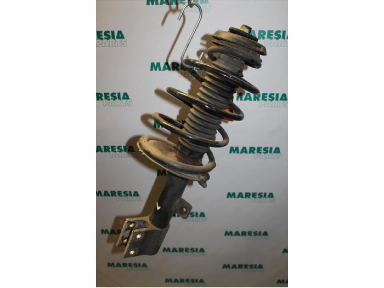 Peugeot - 307 - Front shock absorber rod, left