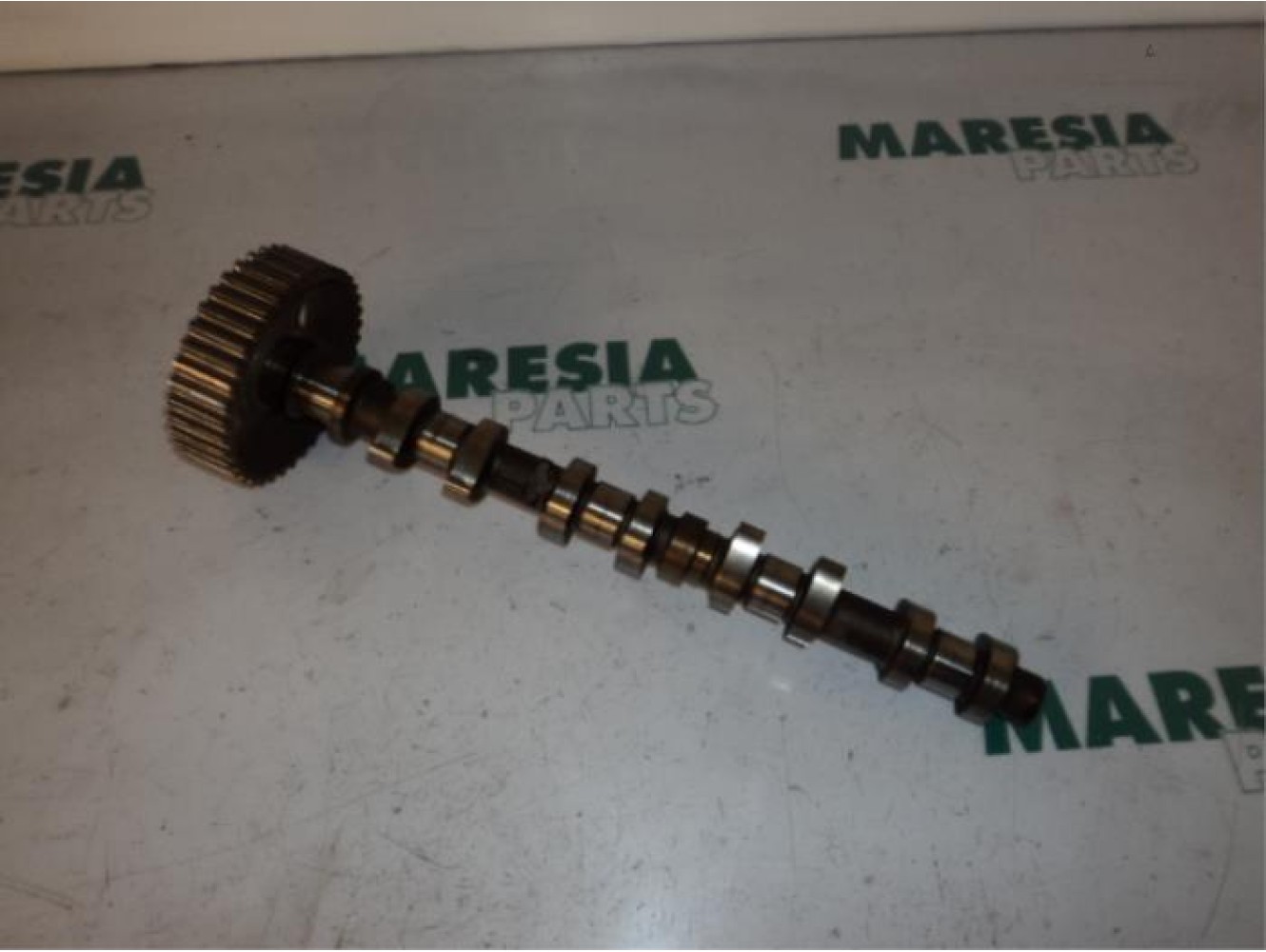 Peugeot - 206 - Camshaft