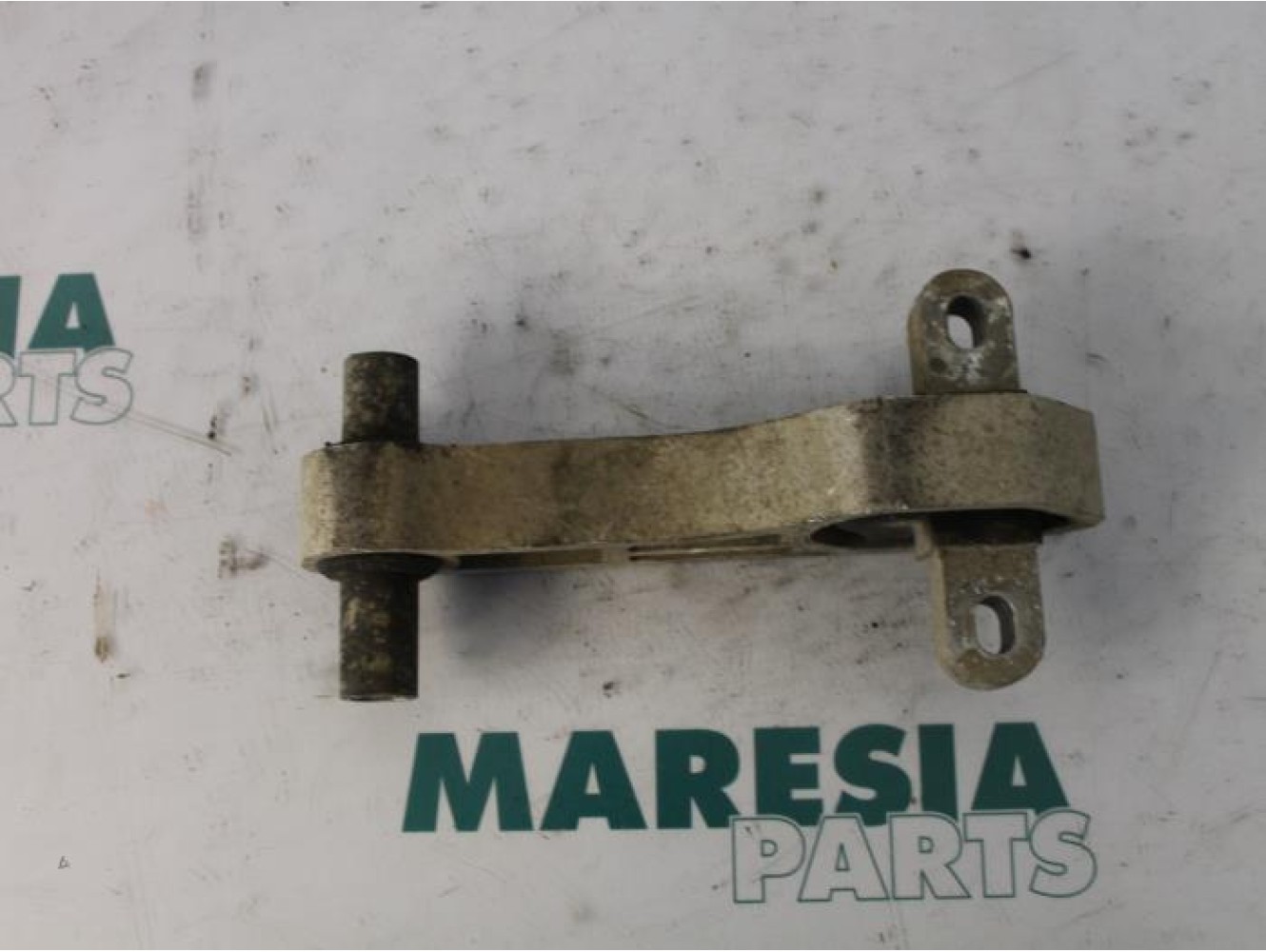 Citroen - Nemo - Engine mount