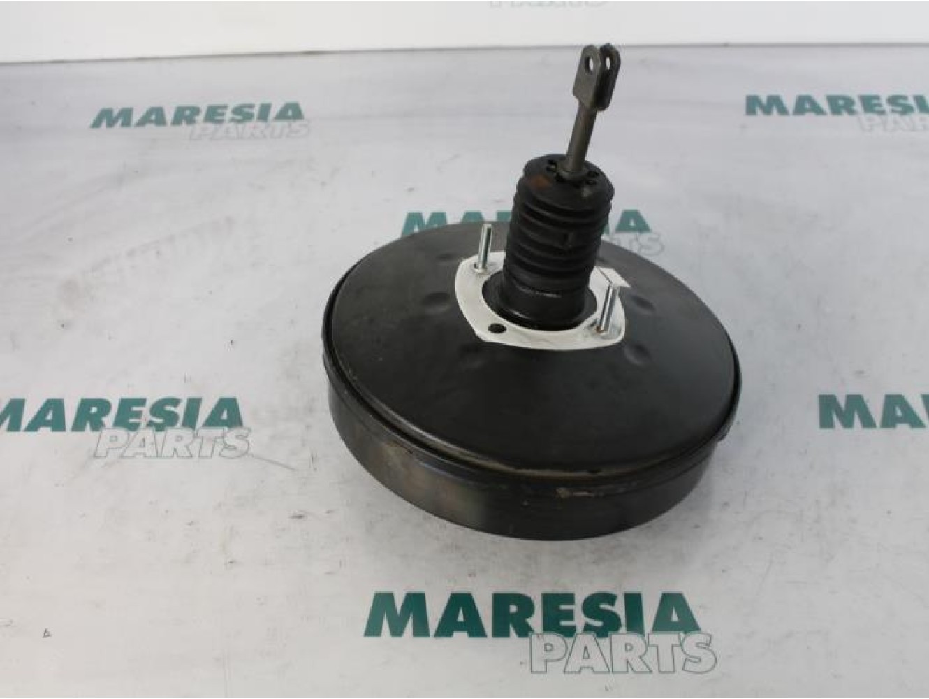 Renault - Trafic - Brake servo