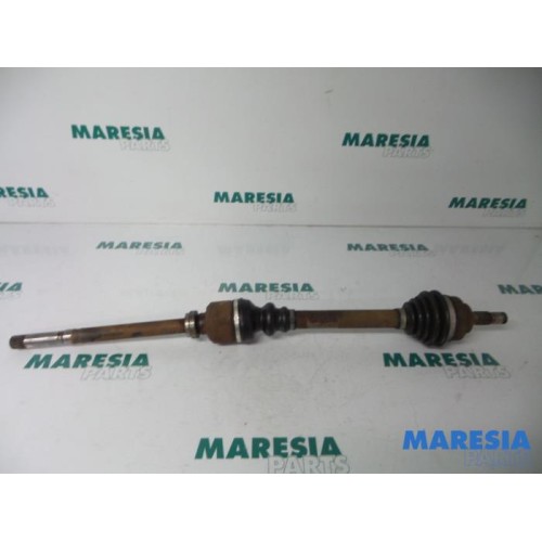 Peugeot - 307 - Front drive shaft, right