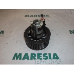 Renault - Twingo - Heating and ventilation fan motor
