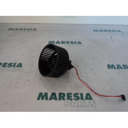 Renault - Twingo - Heating and ventilation fan motor