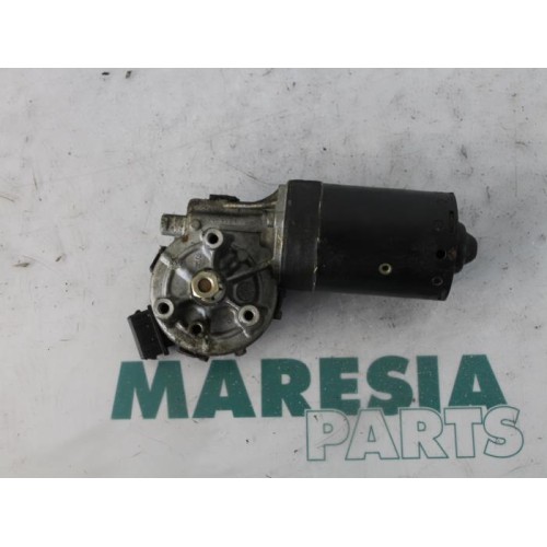 Peugeot - 206 - Front wiper motor