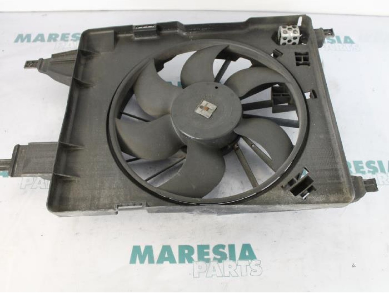 Renault - Megane - Fan motor