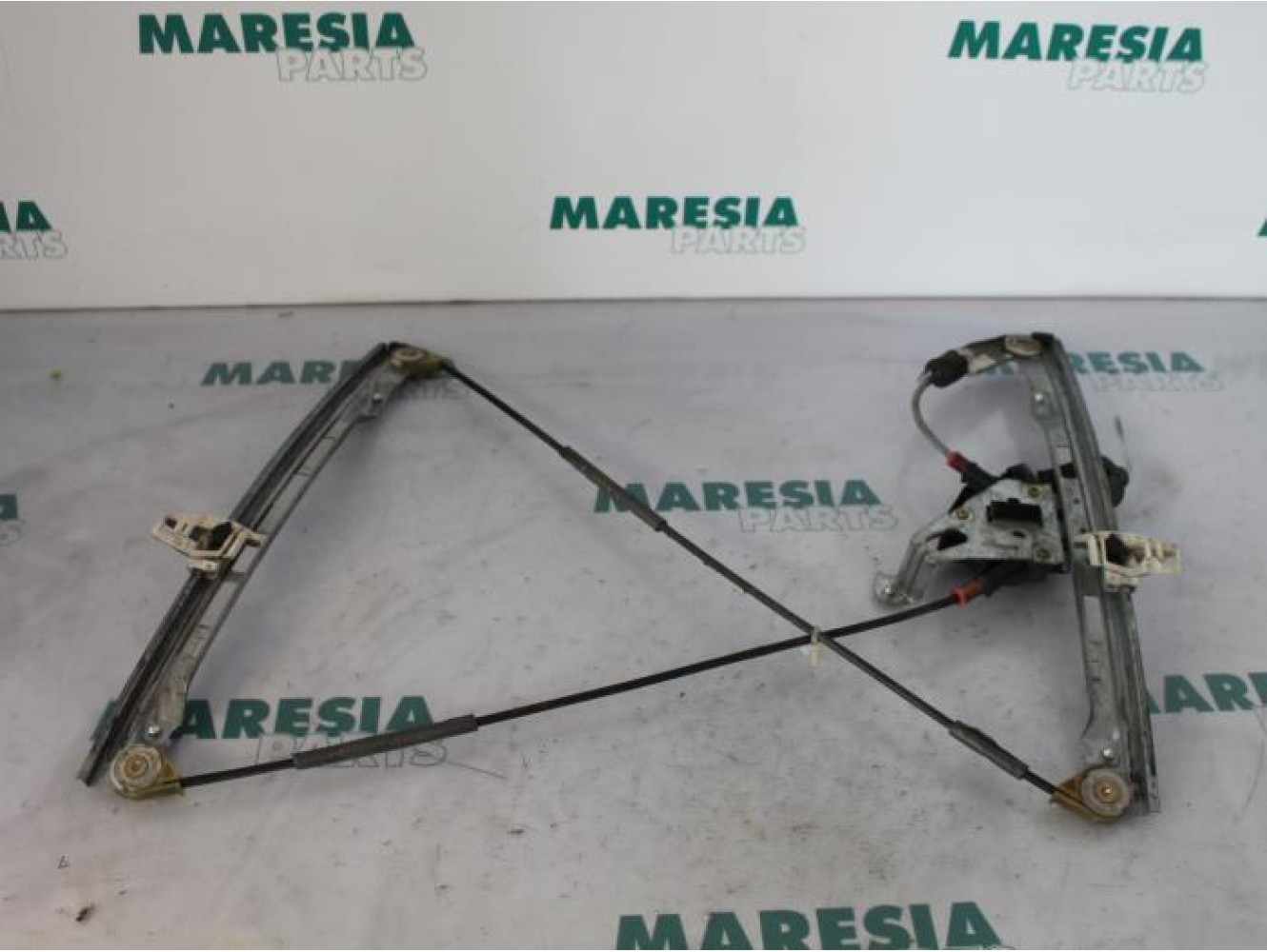 Peugeot - 206 - Window mechanism 2-door, front left