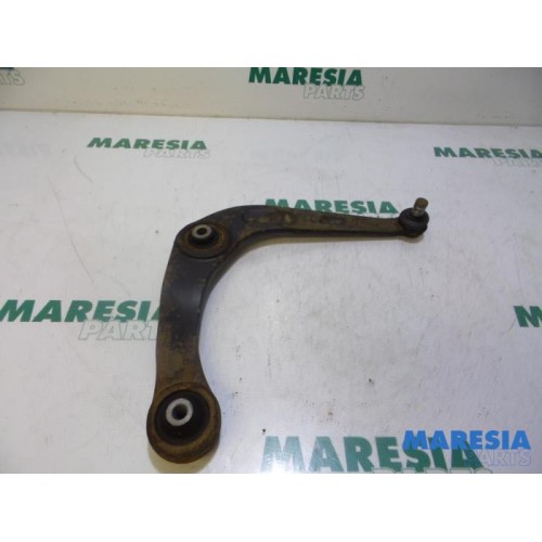 Peugeot - 206 - Front lower wishbone, right