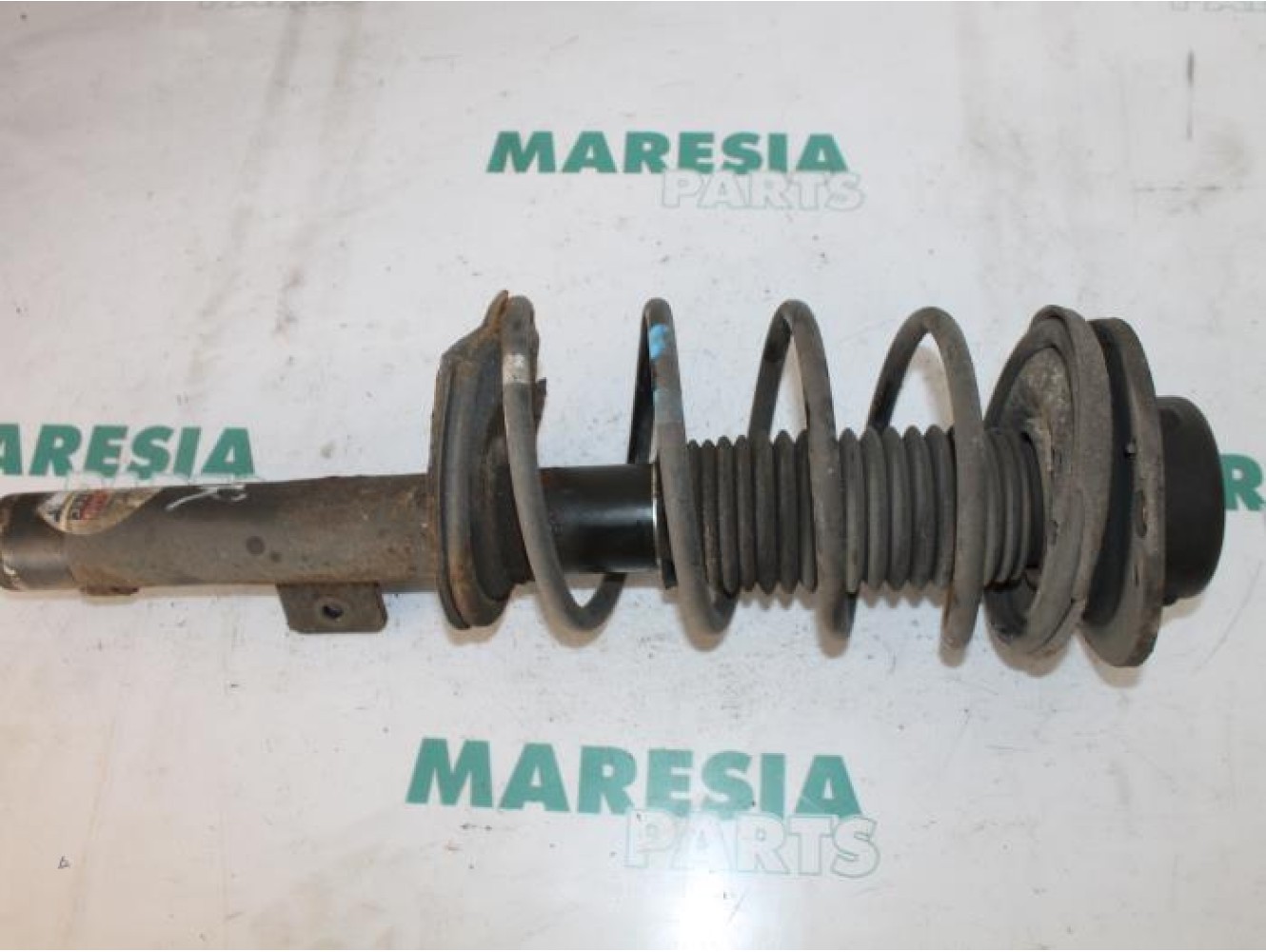 Peugeot - 206 - Front shock absorber rod, right