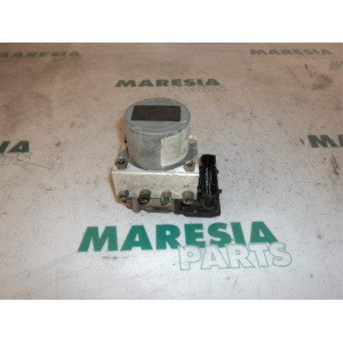 Renault - Megane Scenic - ABS Pomp