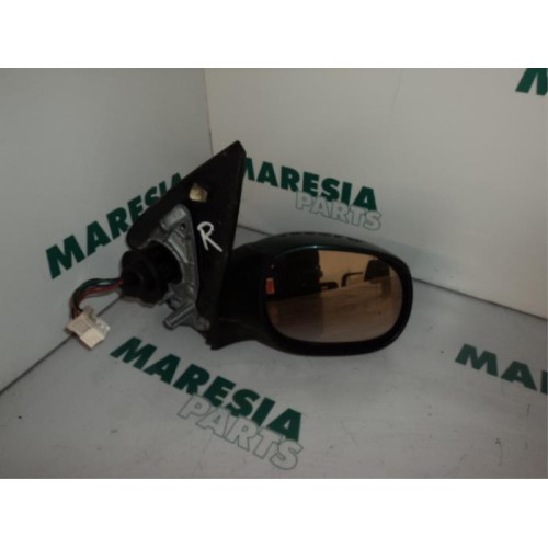 Peugeot - 206 - Wing mirror, right