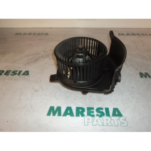 Renault - Megane Scenic - Kachel Ventilatiemotor