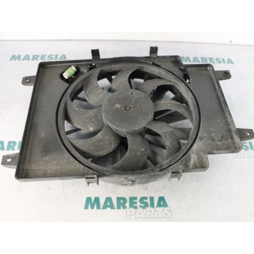 Alfa Romeo - 147 - Fan motor