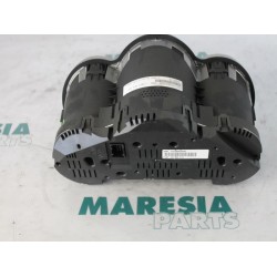 Alfa Romeo - 147 - Instrumentenbrett