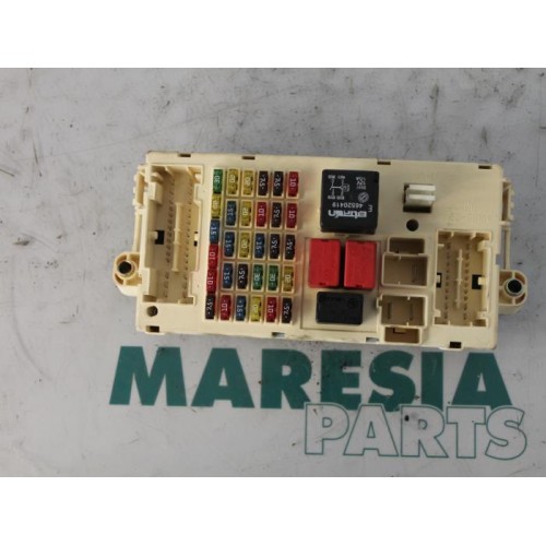 Alfa Romeo - 147 - Fuse box