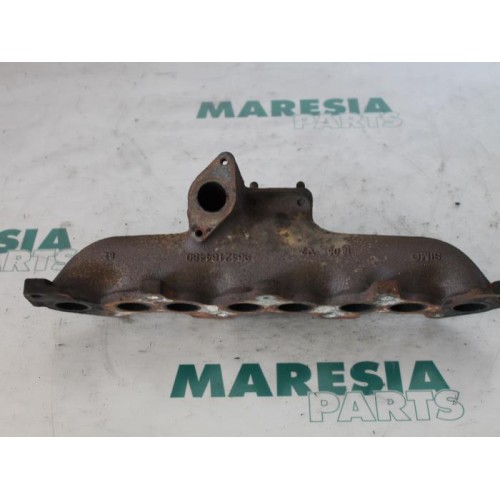 Citroen - C8 - Exhaust manifold
