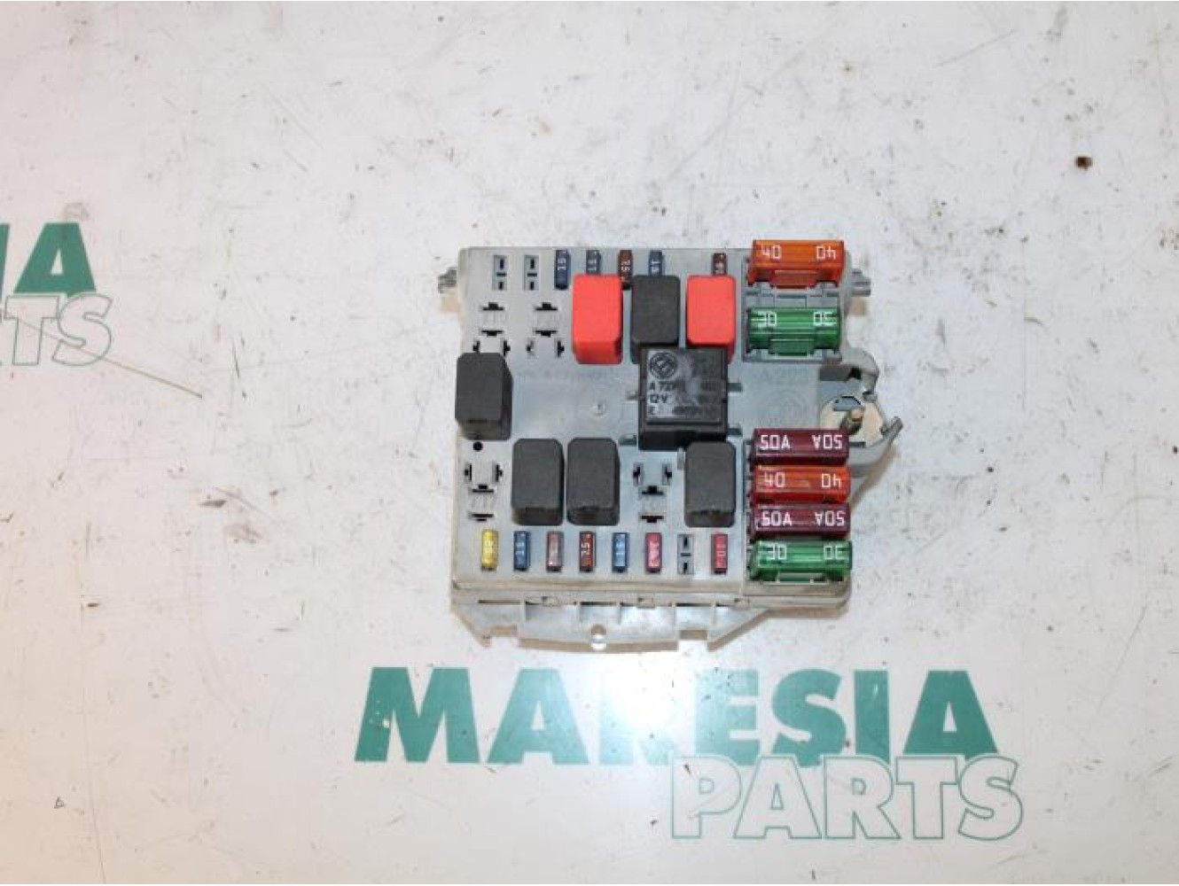 Alfa Romeo - 147 - Fuse box