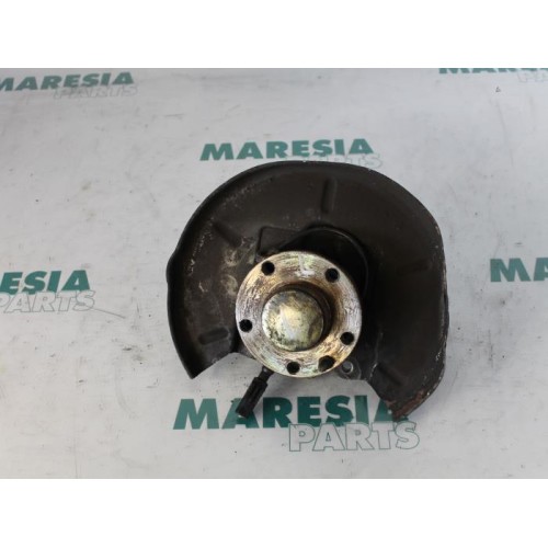 Alfa Romeo - 147 - Achsschenkel links hinten