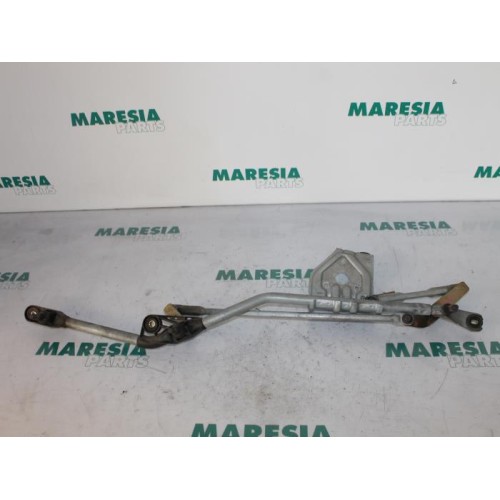 Renault - Megane Scenic - Wiper mechanism