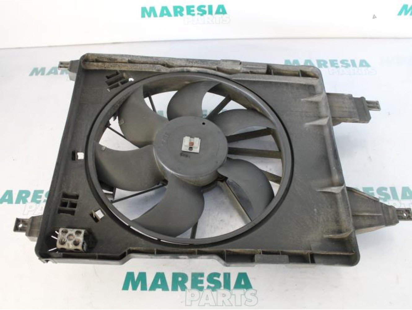 Renault - Megane Scenic - Kühlgebläse Motor