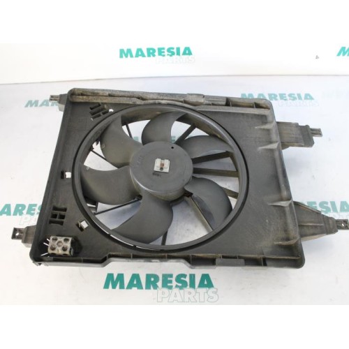 Renault - Megane Scenic - Kühlgebläse Motor