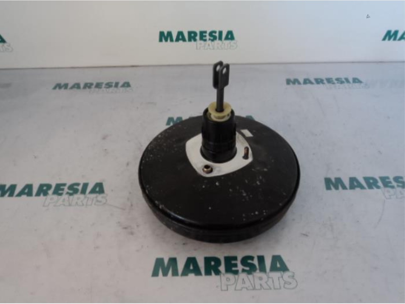 Renault - Megane Scenic - Brake servo