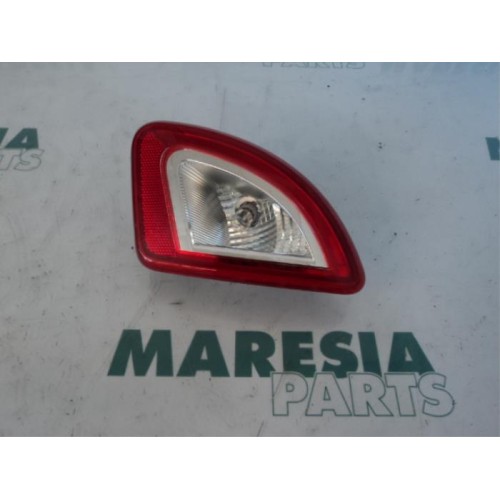 Renault - Twingo - Taillight, right