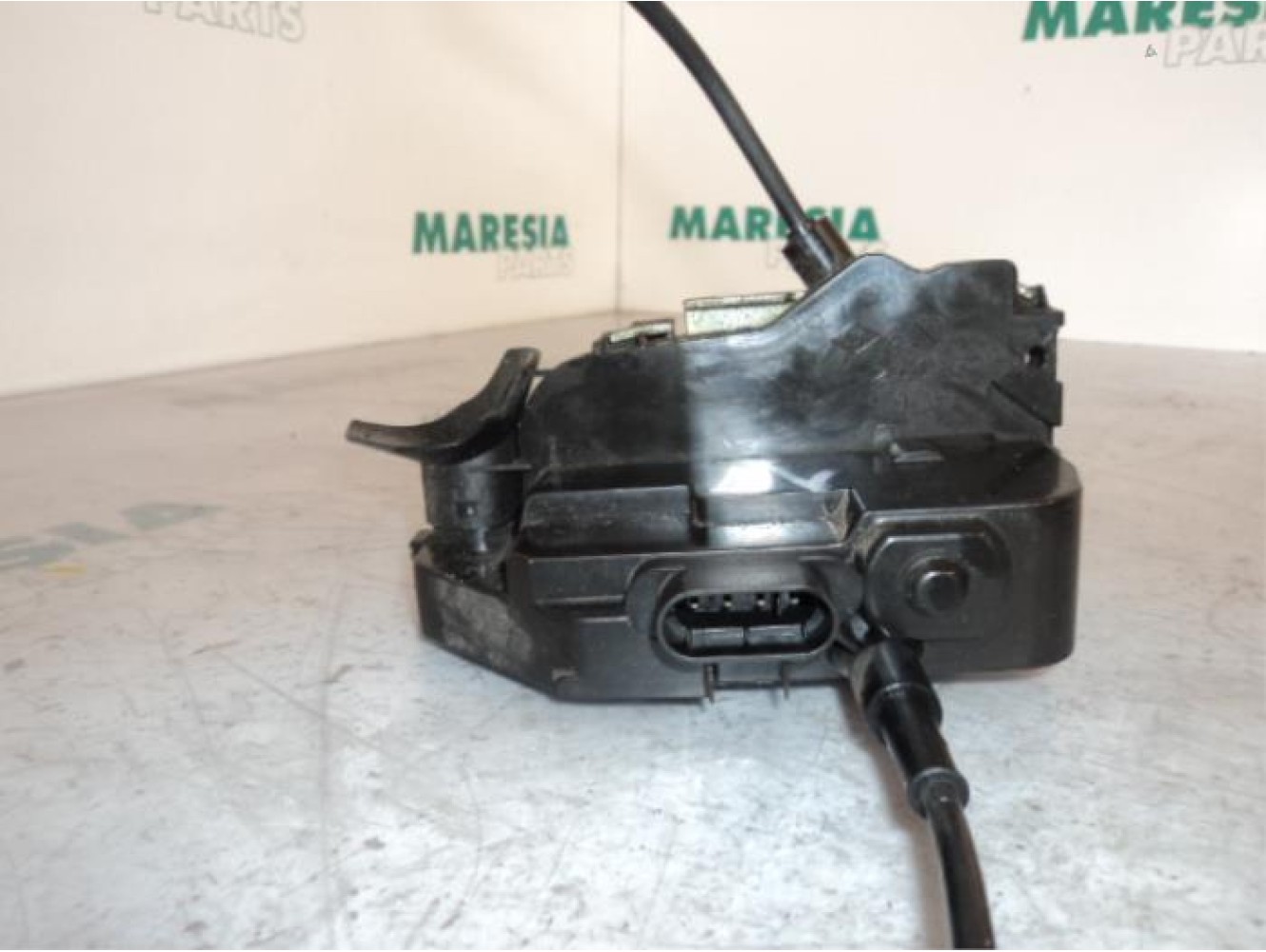 Renault - Megane Scenic - Door lock mechanism 4-door, front left