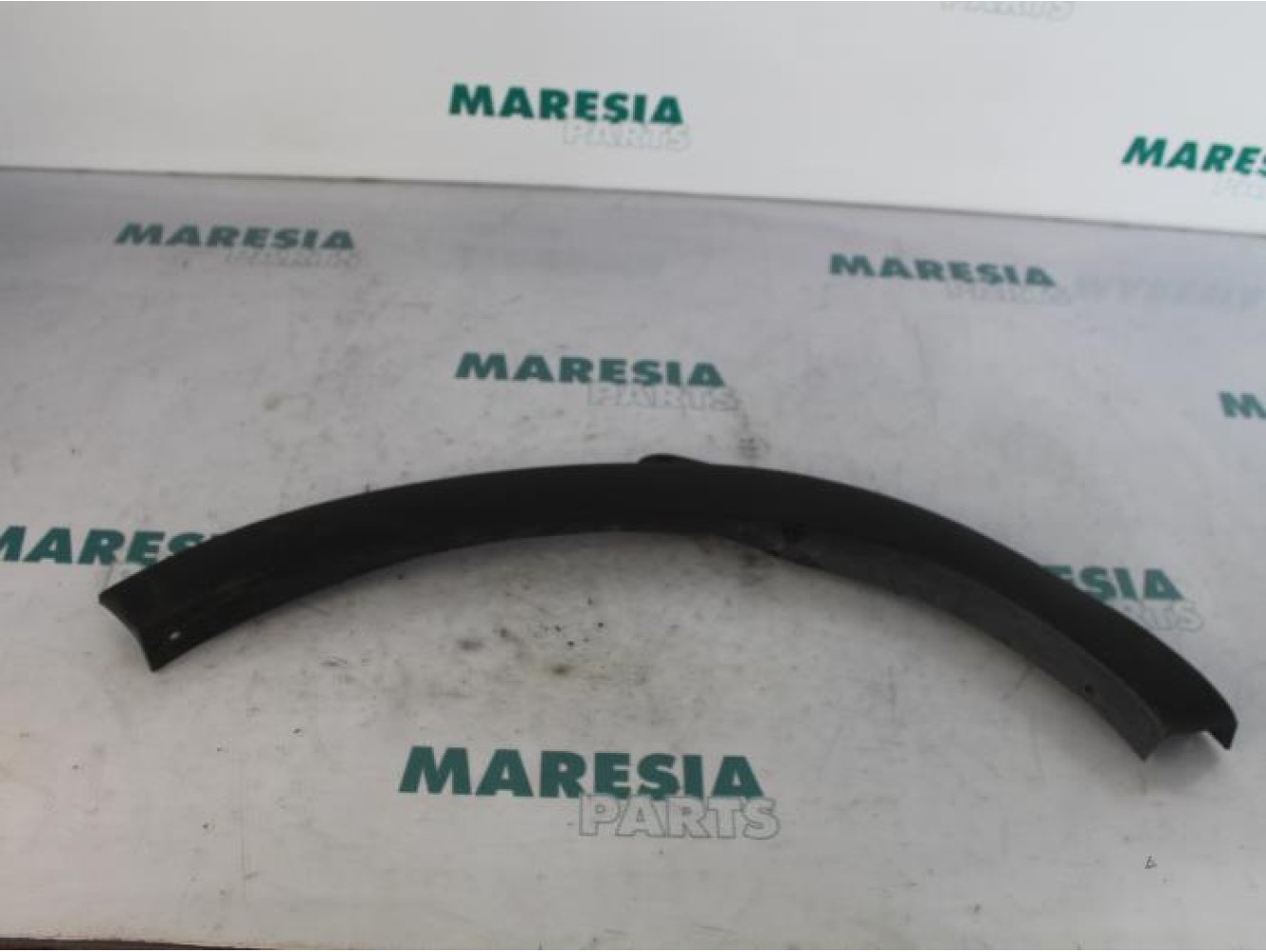 Renault - Master - Front wing, left