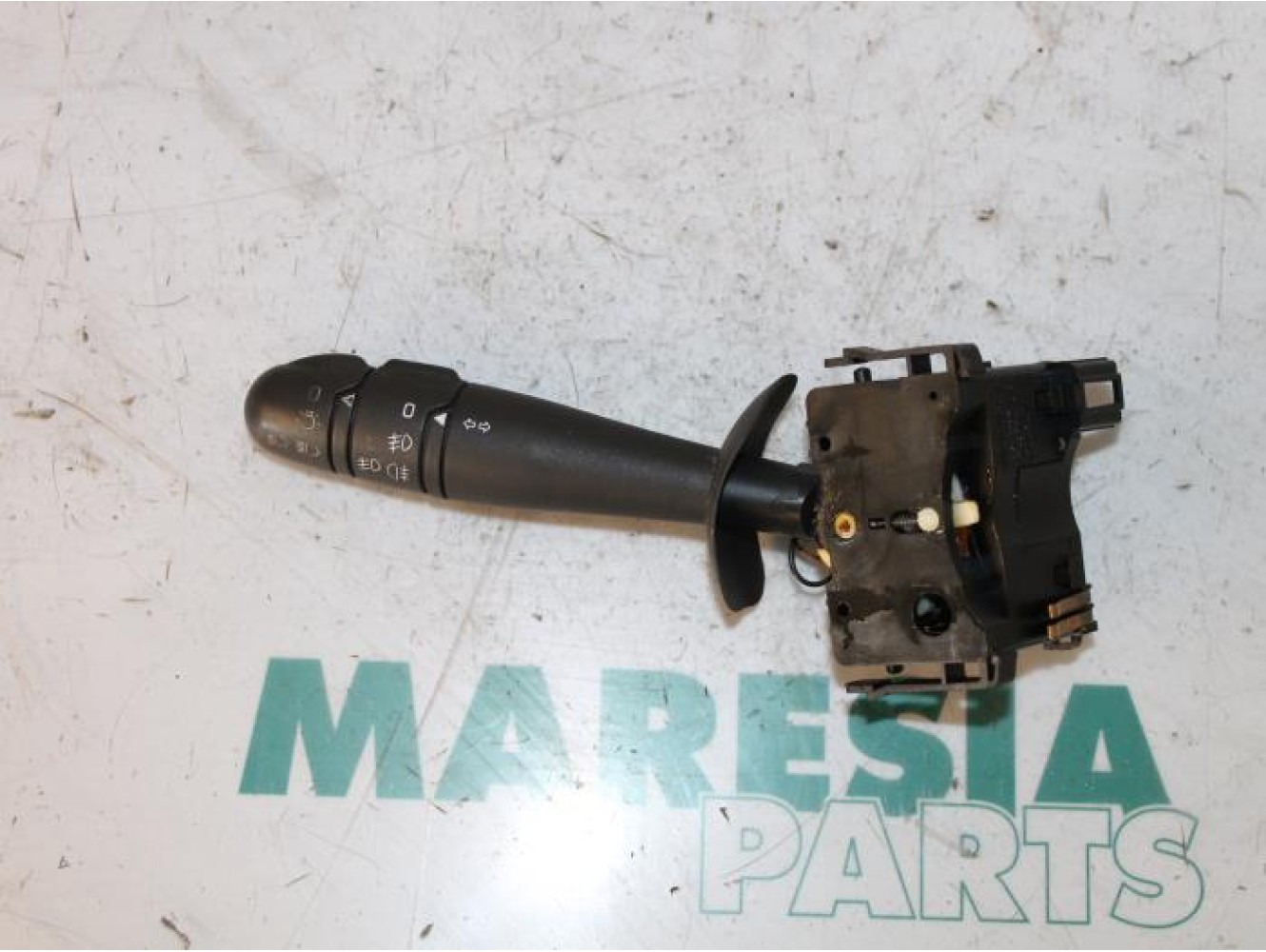 Renault - Laguna - Indicator switch