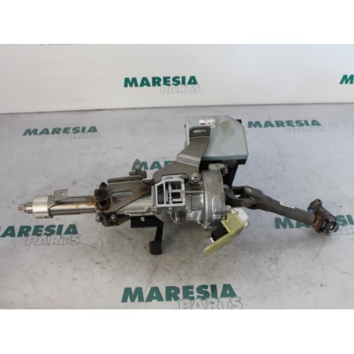 Renault - Megane - Steering column housing