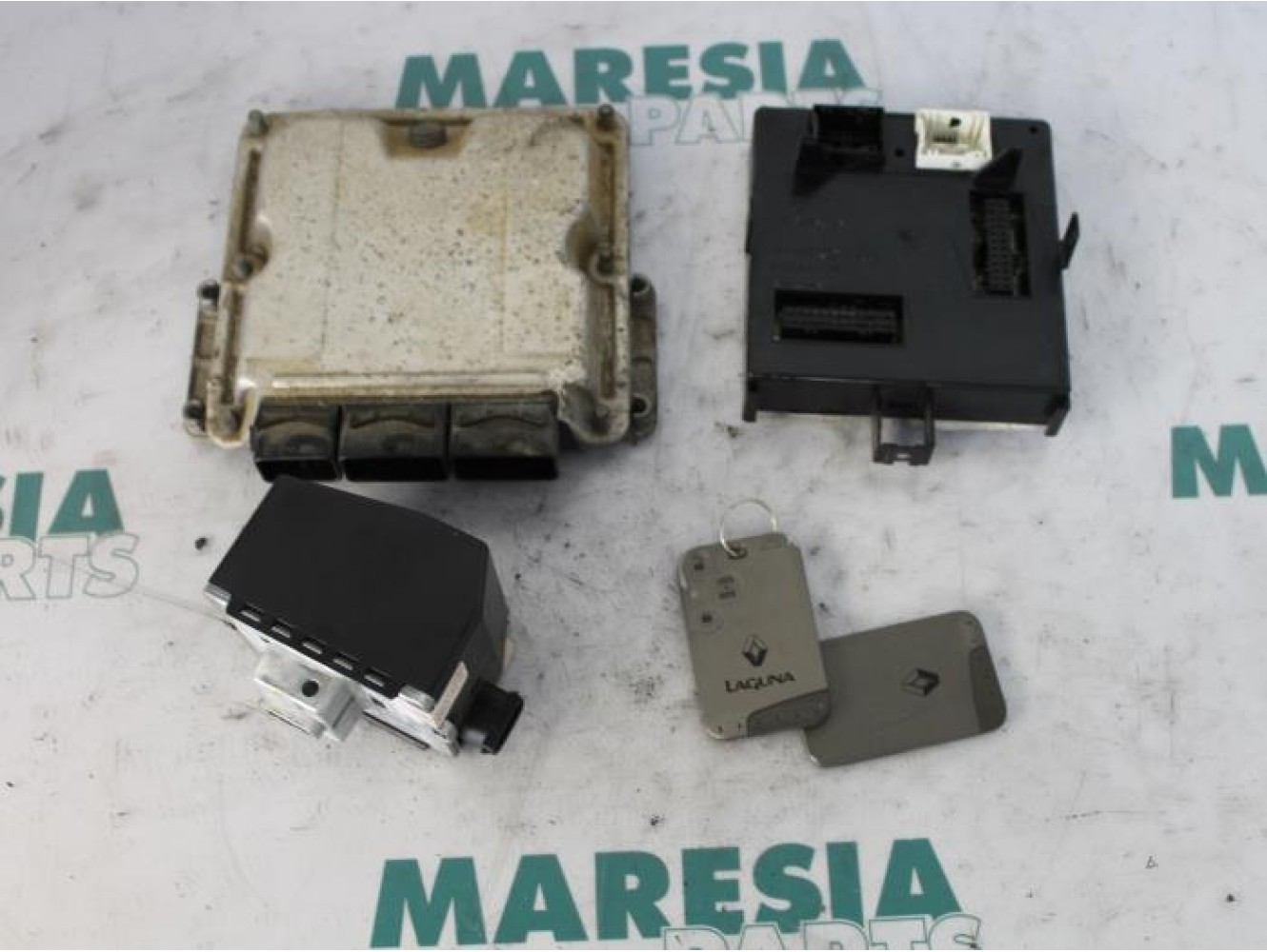 Renault - Laguna - Engine management computer