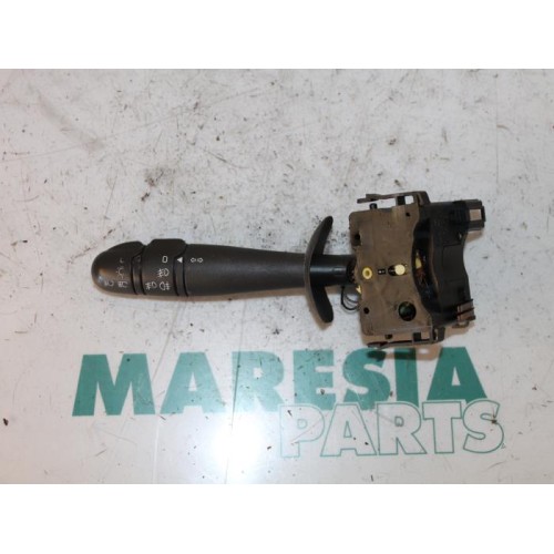 Renault - Laguna - Indicator switch