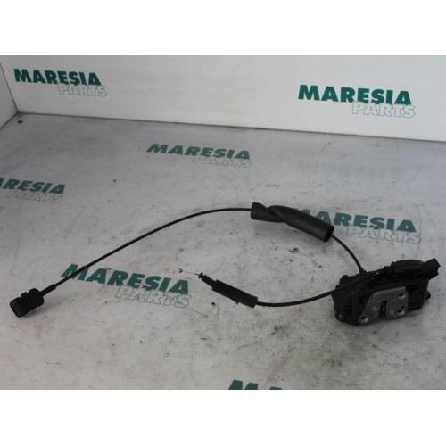 Renault - Megane - Door lock mechanism 2-door, right