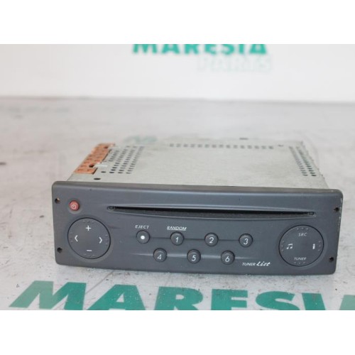 Renault - Laguna - Radio CD player