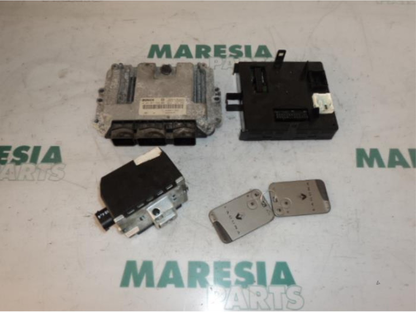 Renault - Laguna - Engine management computer