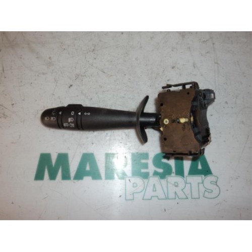 Renault - Laguna - Indicator switch
